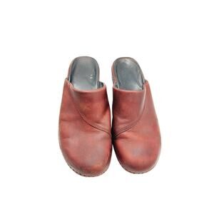 Patagonia Vintage Better Leather rusted iron clogs wedge slip on shoes sz 9